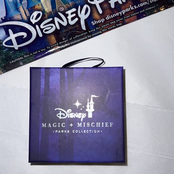 DISNEY The Nightmare Before Christmas Earring Jack the Skeleton - Picture 9 of 13